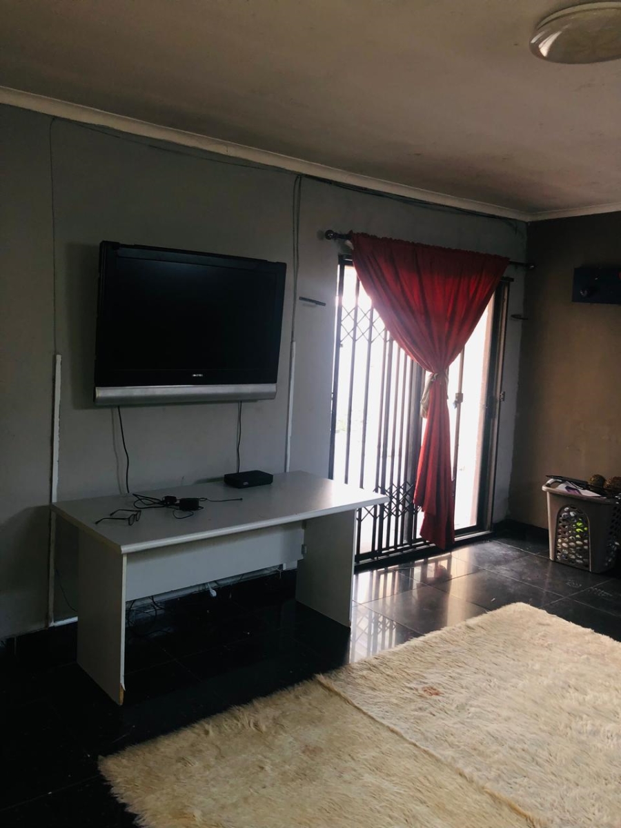 3 Bedroom Property for Sale in Khaya Western Cape
